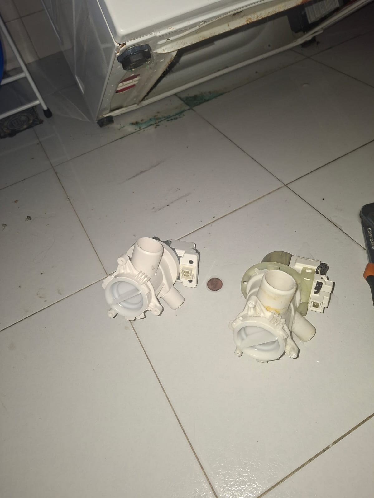 cambio de bomba lavadora